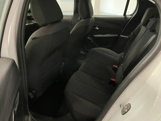 Peugeot 208 2022