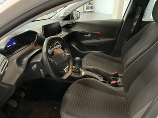 Peugeot 208 2022
