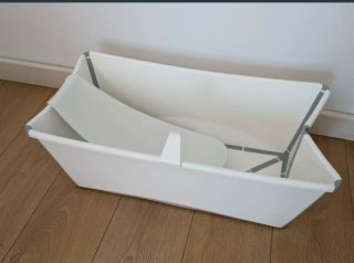 Bañera bebé Stokke + asiento recién nacido
