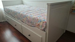 Diván Ikea Hemnes Blanco + 2 colchones