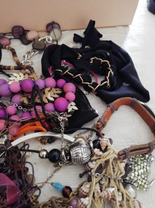 Lotto collane e bracciali vintage