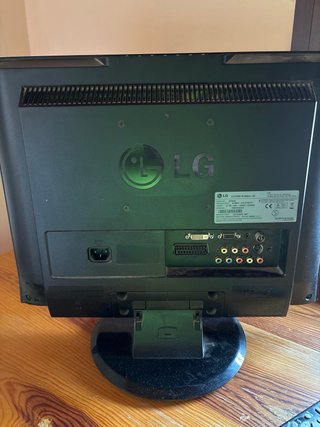 Monitor LG Flatron W2243S