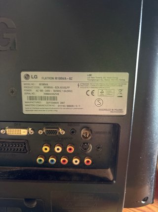 Monitor LG Flatron W2243S
