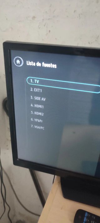 Televisor Philips 24" Con TDT HD,HDMI,USB