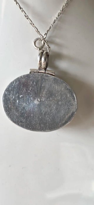 Gargantilla de plata y piedra sodalita
