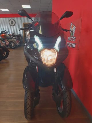 Yamaha Tricity 125 Negra