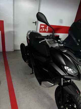Aprilia SR GT 125 Negra Automática