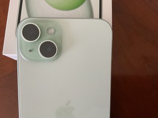 iPhone 15 Plus Menta