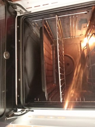 Horno blanco Ariston