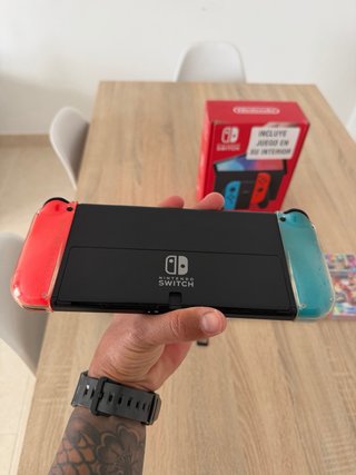 Nintendo Switch OLED Blanca + Juegos