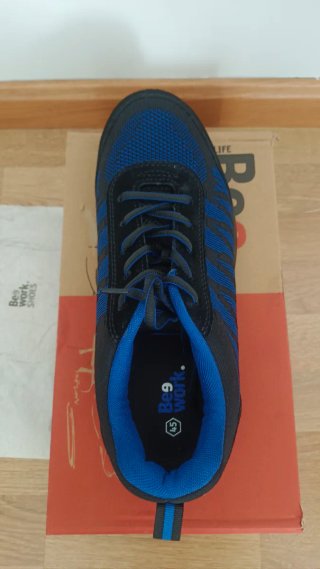 Zapato de seguridad Bee Work  modelo Indra s3