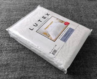 Colcha blanca cama 90-105 (A ESTRENAR)