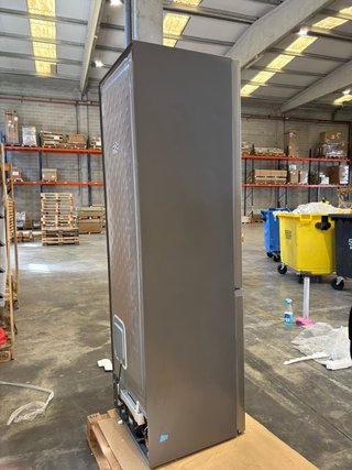Frigorífico Combi SMEG RC18XDND