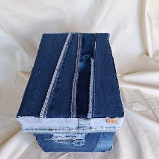 Caja de almacenaje artesanal de tela