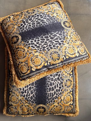 Lote 2 Cojines Versace Animal Print
