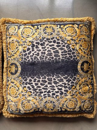 Lote 2 Cojines Versace Animal Print