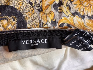 Lote 2 Cojines Versace Animal Print