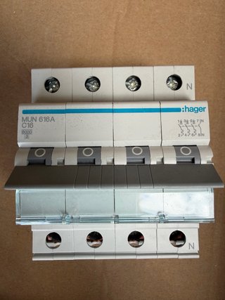 Interruptor Térmico Hager 16A Trifásico