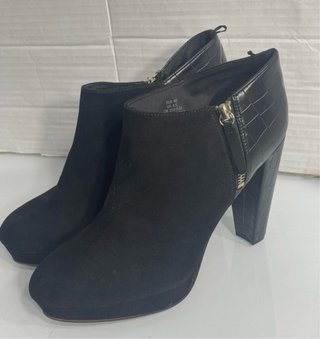 Botines HM Negros Tacón Plataforma Cremallera