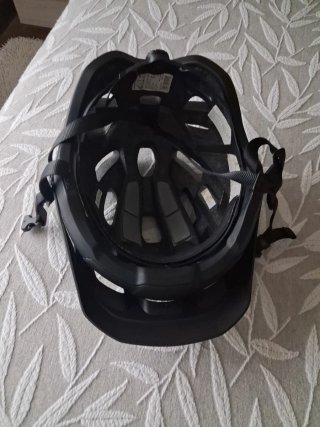 Casco de Ciclismo Negro talla L(59-62)