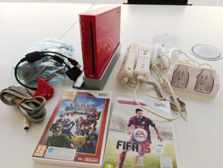 Nintendo Wii Roja + 2 Juegos