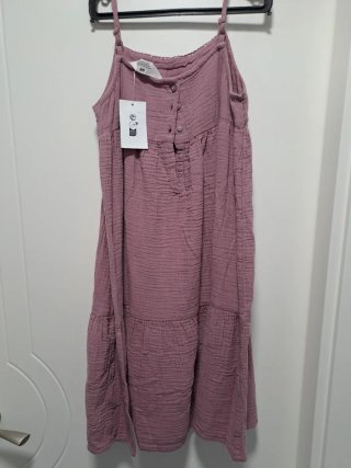 Vestido H&M niña NUEVO 122 cm
