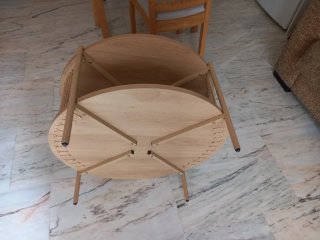 Mesa de centro redonda de madera