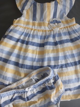 Lote 3 Vestidos Mayoral bebe 1-4 Meses