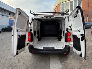 Peugeot Expert 2021