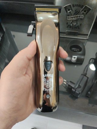 Máquina Cortapelo Barber Engine Beardburys