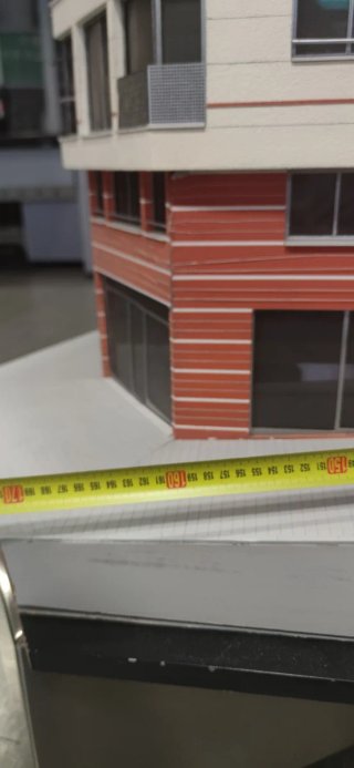 Maqueta Edificio Grande. Se escuchan ofertas.