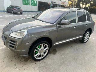 porche cayenne  2009