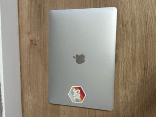 MacBook Pro 13 2019 i7 16GB RAM 500GB SSD