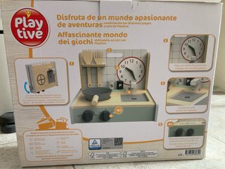 Cocina de madera para niños