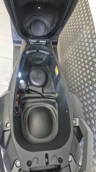 Rieju X-over 357 Scooter Negro
