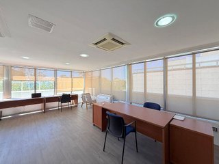 Oficina en alquiler en Casco Antiguo en Marbella