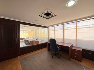 Oficina en alquiler en Casco Antiguo en Marbella