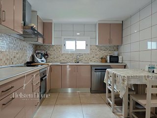 Chalet en venta en Montmar en Castelldefels