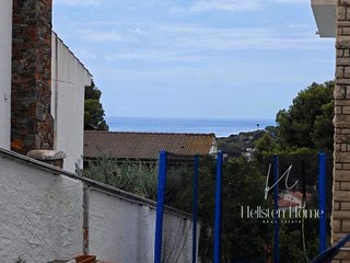 Chalet en venta en Montmar en Castelldefels