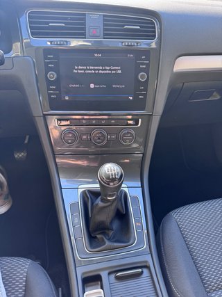 Volkswagen Golf 1.5 130cv 2020
