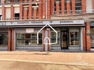 Local comercial en venta en Barri Antic - Centre en Viladecans