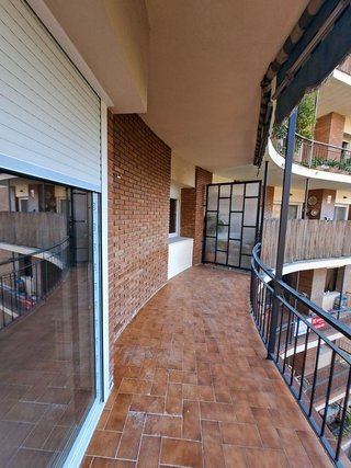 Piso en alquiler en Los Remedios en Sevilla
