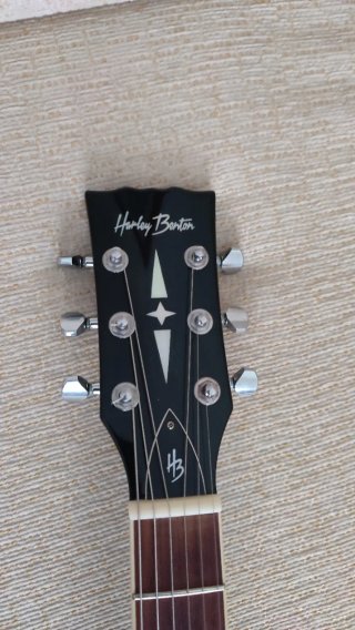 Guitarra HB SC-550 EMG