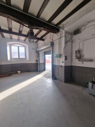 Local comercial en alquiler en Almeda - El Corte Inglés en Cornellà de Llobregat
