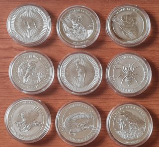 16 Riproduzioni di Monete da Collezione