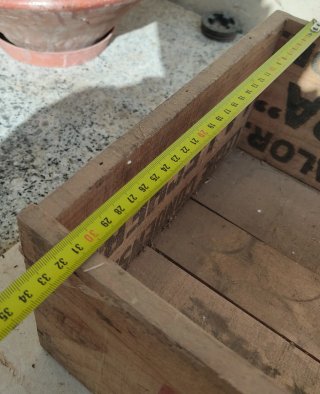 Caja Madera La Lechera