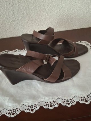 Sandalias Fosco Tacón Alto Blancas +sandal. Marrón