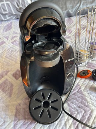 Cafetera Tassimo Bosch (cafe+accesorios incluido)