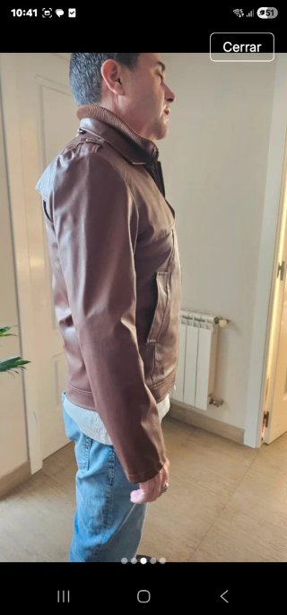 Cazadora de hombre marrón