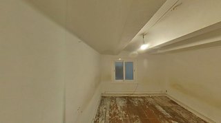 Local comercial en venta en El Turó de la Peira en Barcelona